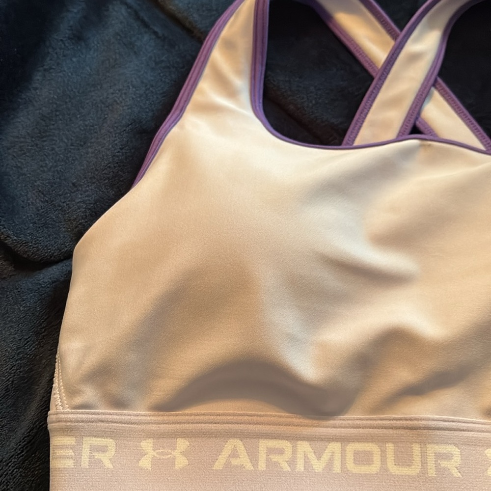 Under Armour Racerback Sports Bra - Picture 4 of 5